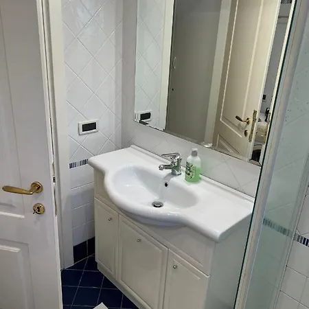 Beatiful Modern Flat Centre With Private Lounge Area Relax Daire *