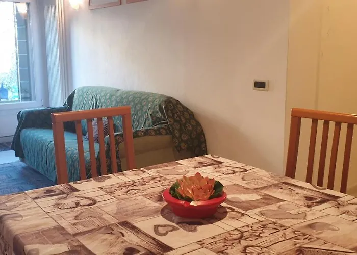 Beatiful Modern Flat Centre With Private Lounge Area Relax 아파트