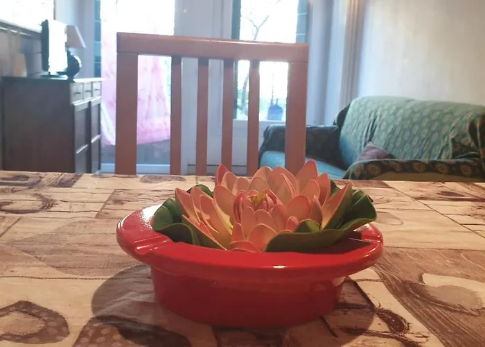 Apartman Beatiful Modern Flat Centre With Private Lounge Area Relax Velence