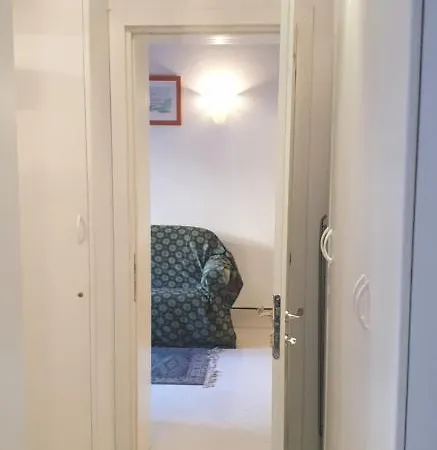 Beatiful Modern Flat Centre With Private Lounge Area Relax 公寓 *