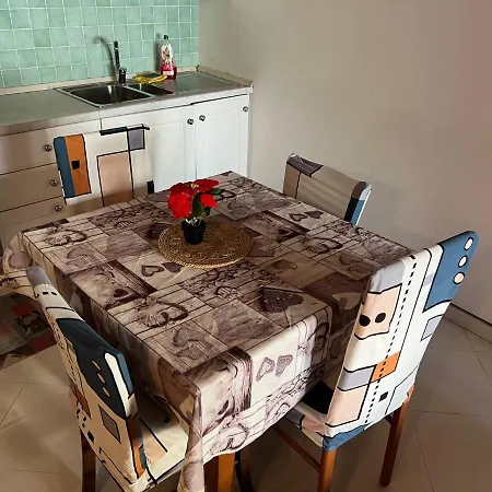 Beatiful Modern Flat Centre With Private Lounge Area Relax