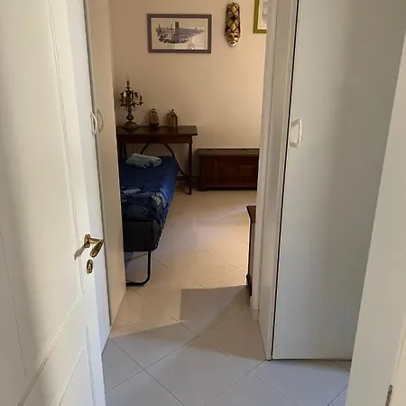 Beatiful Modern Flat Centre With Private Lounge Area Relax *