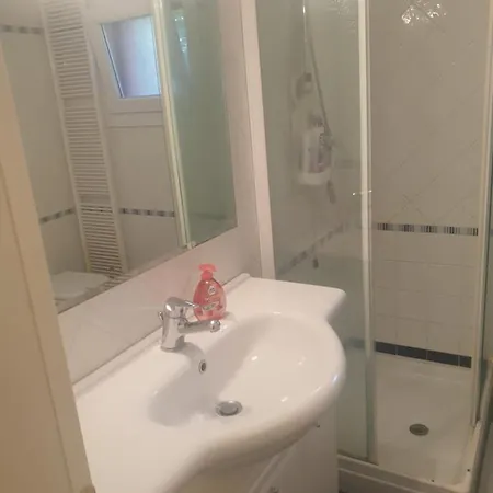 Beatiful Modern Flat Centre With Private Lounge Area Relax * 威尼斯