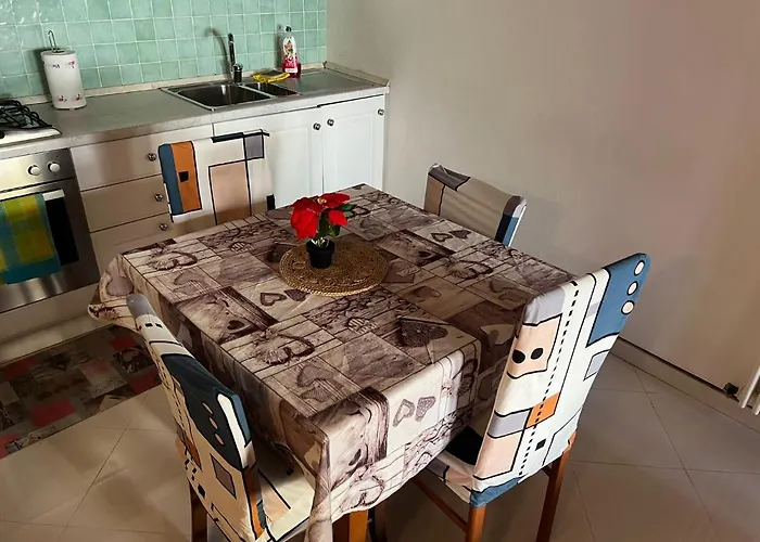 Beatiful Modern Flat Centre With Private Lounge Area Relax