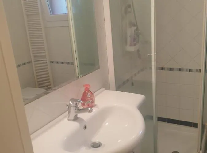 Beatiful Modern Flat Centre With Private Lounge Area Relax * Venise