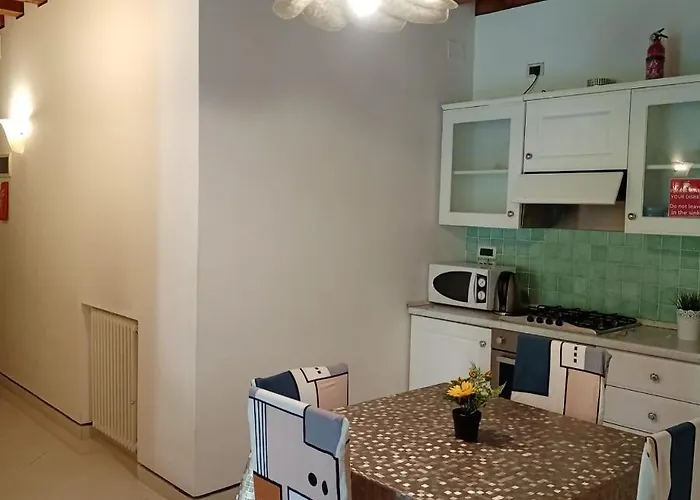 Beatiful Modern Flat Centre With Private Lounge Area Relax Venise